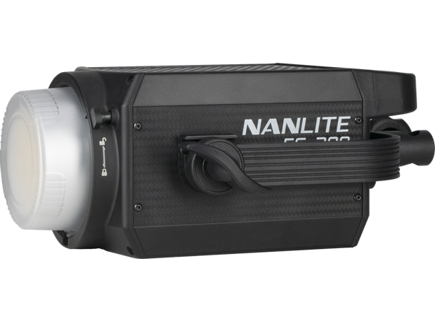 Nanlite FS-200 LED Daylight Spot Light LED-lampe med 252W