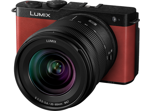 Panasonic Lumix S9 kit 20-60mm f/3.5-5.6 24,2 Mp, Fullformat, Crimson red