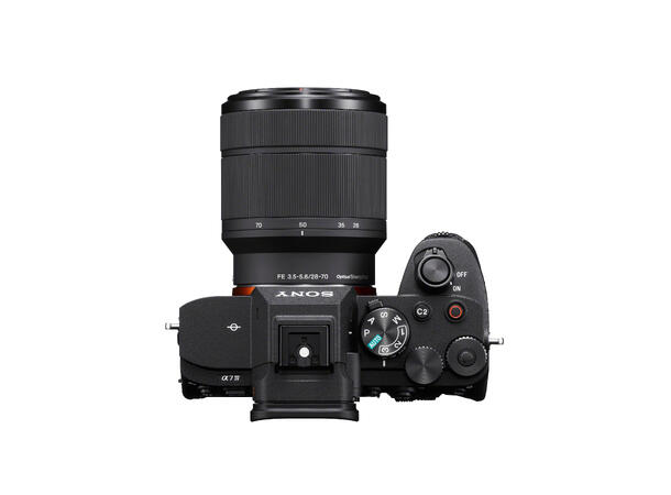 Sony A7 IV + FE 28-70mm f/3,5-5,6 OSS 33MP, 10fps, 4K 60p