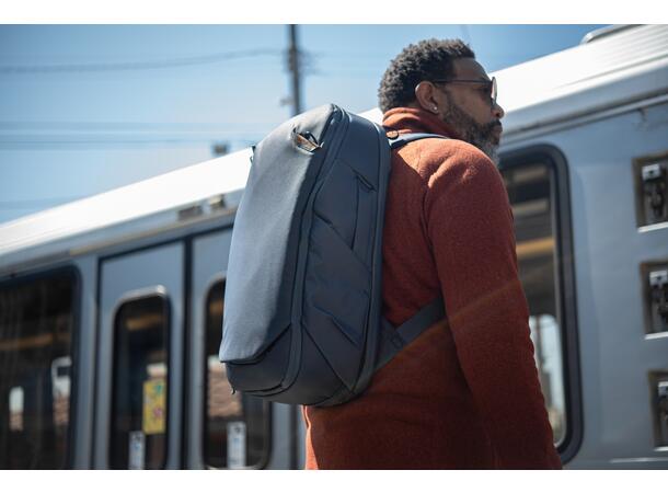 Peak Design Travel Backpack 30L Midnight Kompakt og genial sekk til reise