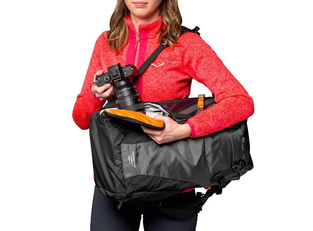 Lowepro PhotoSport BP 24L AW III Romslig og komfortabel ryggsekk