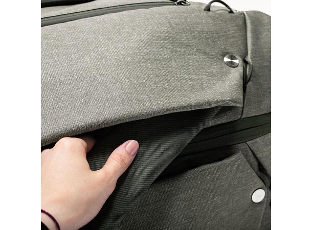 Peak Design Travel Duffelpack 65L sage Stor duffelbag som kan brukes som sekk